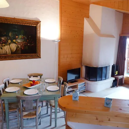 Le Faucon 7 By Interhome شقة